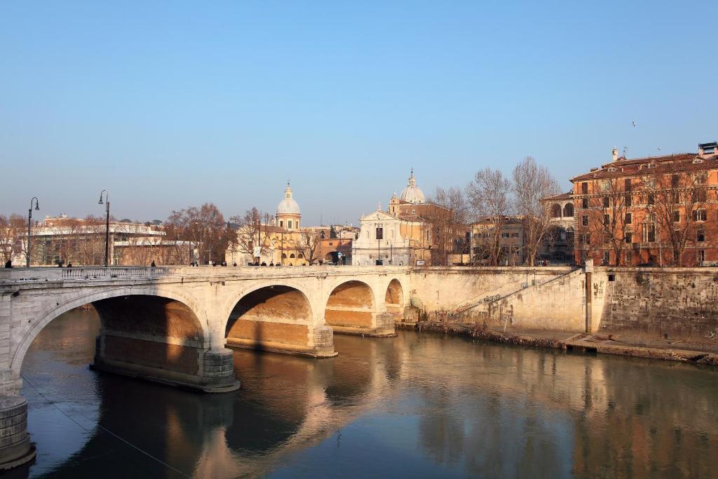 Dimora Storica Palazzo Marescalchi Belli Apartman Róma Szoba fotó